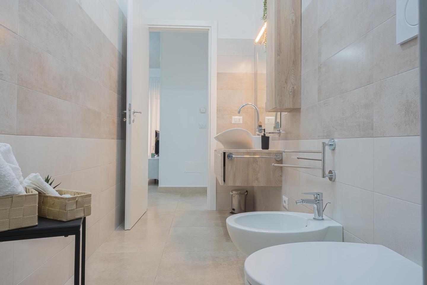 Storia & Mare - Free Parking - Castello Carlo V Apartment โครโตเน ภายนอก รูปภาพ