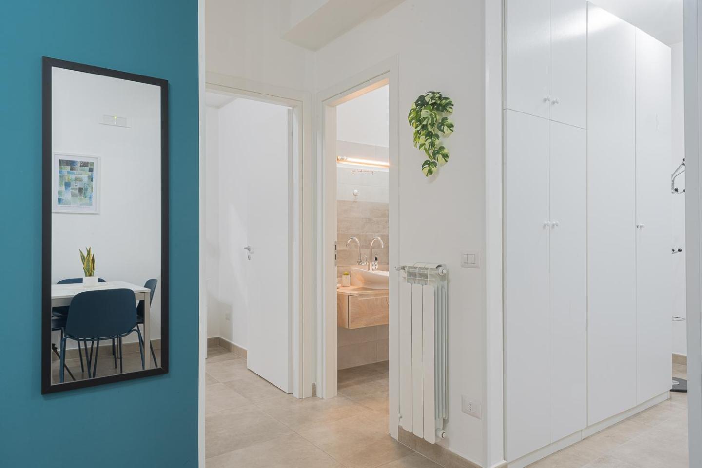 Storia & Mare - Free Parking - Castello Carlo V Apartment โครโตเน ภายนอก รูปภาพ